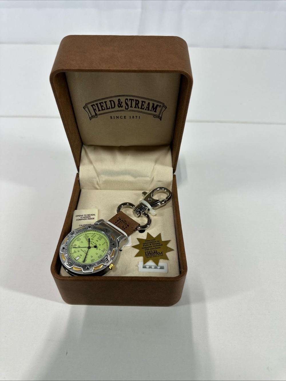 #563 Field & Stream Camp Master Multifunctional Pocket Compass with Green Dial